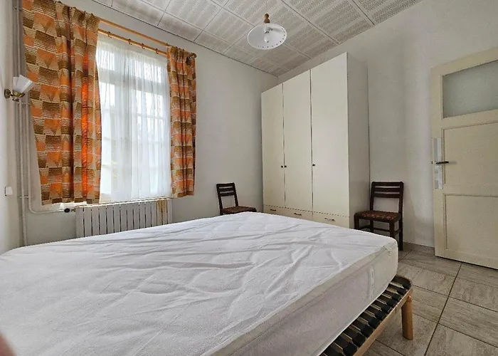 Jolie Maison Vendéenne, Animaux Sur Demande, Proche - Fr-1-476-52 *